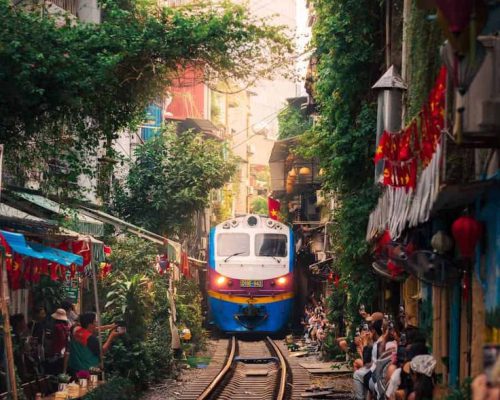 (2024) Hanoi Train Street_ Visiting Intel +Exact Location